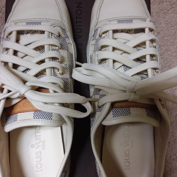 Authentic Designer sneakers - Picture 3 of 6